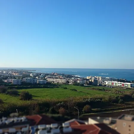 Panoramic Eden 아파트