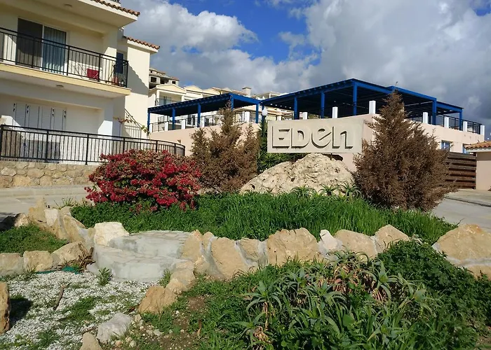 Lägenhet Panoramic Eden Paphos